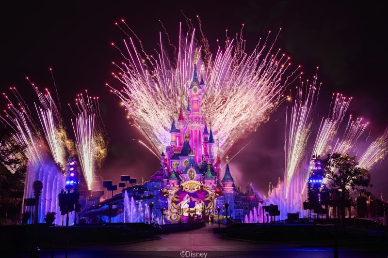 Disney Tales of Magic : découvrez le nouveau show nocturne et immersif de Disneyland Paris